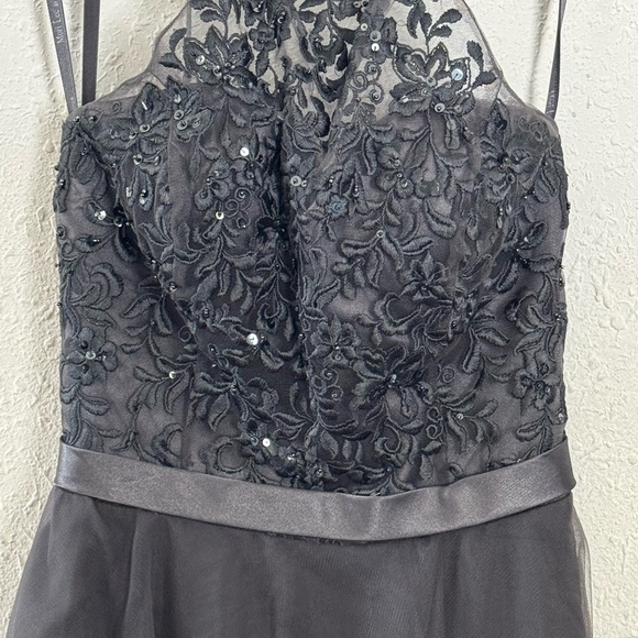 Beautiful Morilee by Madeline Garner dress size 4 - Picture 3 of 12